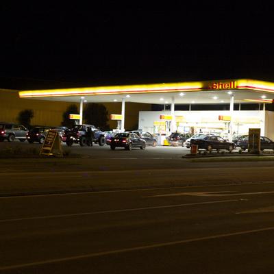 People were lining up at the petrol station; it doesn't seem like the best place to be during a major earthquake disaster.